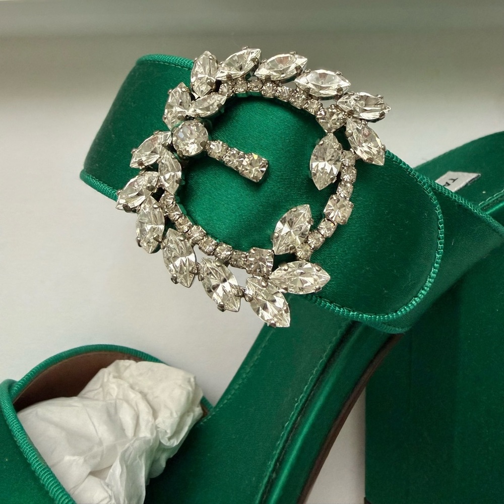 Tabitha Simmons Reyner Emerald Satin Crystal Buckle Block Heels Size 8 NWT RARE - Picture 10 of 16